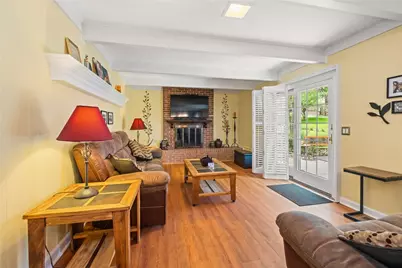 1530 King John Dr, Pittsburgh, PA 15237 - Photo 11