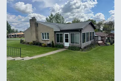 200 North Dr, Center Township, PA 16001 - Photo 3