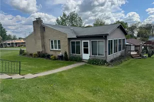 200 North Dr, Center Township, PA 16001 - Photo 3