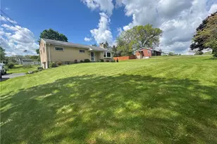 200 North Dr, Center Township, PA 16001 - Photo 19