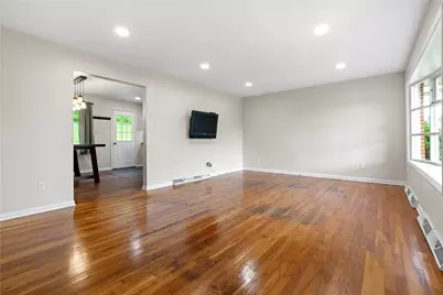 545 Manifold Rd, South Strabane, PA 15301 - Photo 9