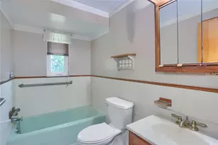 120 High St, Robinson Twp, PA 15057 - Photo 11