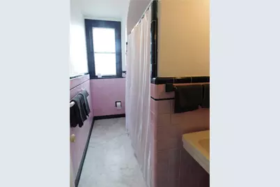 1646 Dellrose St, Pittsburgh, PA 15210 - Photo 19
