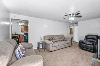 231 Webster Dr, Pittsburgh, PA 15235 - Photo 3
