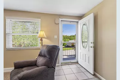 195 Parkedge Road, Green Tree, PA 15220 - Photo 3