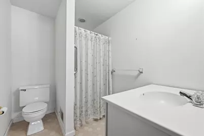 105 Hetherton Dr, Ross Twp, PA 15237 - Photo 23
