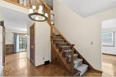 117 S Skytop, Edinboro, PA 16412 - Photo 5