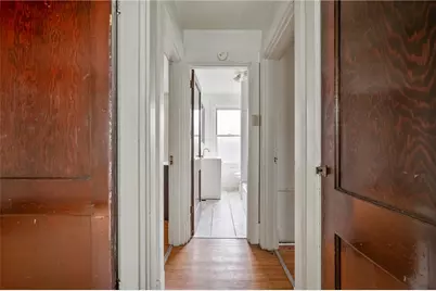 2419 Woodstock Ave, Pittsburgh, PA 15218 - Photo 13
