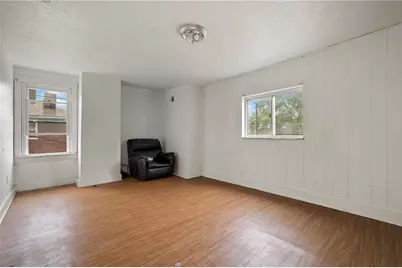 2419 Woodstock Ave, Pittsburgh, PA 15218 - Photo 19