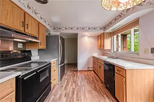 16 Love Pl, Pittsburgh, PA 15218 - Photo 11