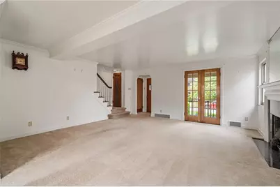 16 Love Pl, Pittsburgh, PA 15218 - Photo 5