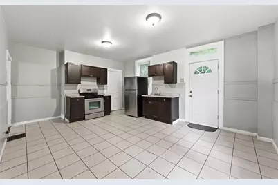 175 Lecky Ave, Woods Run, PA 15212 - Photo 3