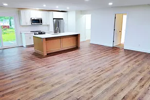 422 Franklin St, Sharpsville, PA 16150 - Photo 3