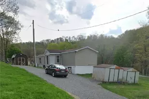 207 Corvi St, Fairfeld Township, PA 15923 - Photo 3