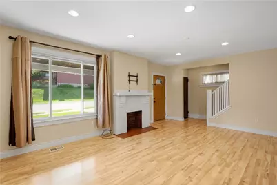 747 Hiland Ave, Coraopolis, PA 15108 - Photo 7