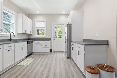 51 N Linwood Ave, Pittsburgh, PA 15205 - Photo 17