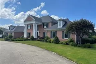 4605 Whippoorwill Dr, Hermitage, PA 16148 - Photo 43