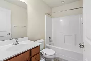 1922 Georgetown, Pittsburgh, PA 15143 - Photo 9