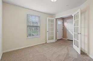 1922 Georgetown, Pittsburgh, PA 15143 - Photo 5