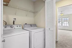 1922 Georgetown, Pittsburgh, PA 15143 - Photo 13