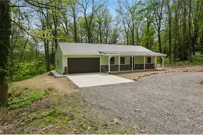 114 Wood St, North Beaver Township, PA 16102 - Photo 3