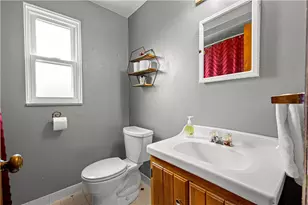 142 Senate Dr, Pittsburgh, PA 15236 - Photo 17