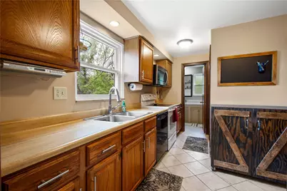 142 Senate Dr, Pittsburgh, PA 15236 - Photo 9