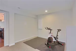 305 Ranchero Dr, Moon/Crescent Twp, PA 15108 - Photo 45