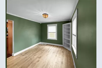 1098 Tenth St, Taylor Township, PA 16160 - Photo 15