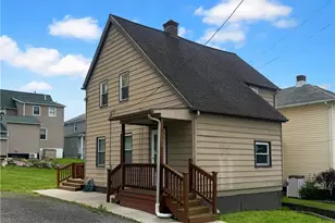 1098 10th St, Taylor Township, PA 16160 - Photo 25
