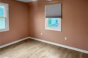 1098 10th St, Taylor Township, PA 16160 - Photo 23