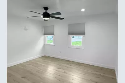 1098 Tenth St, Taylor Township, PA 16160 - Photo 21