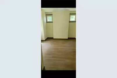 2722 Bethesda  St, Pittsburgh, PA 15227 - Photo 9