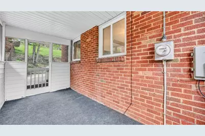 3757 Schuette Rd, Pittsburgh, PA 15227 - Photo 15