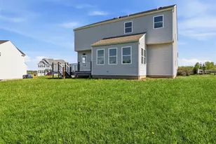 101 Doria Ann Dr, Center Township, PA 15061 - Photo 37