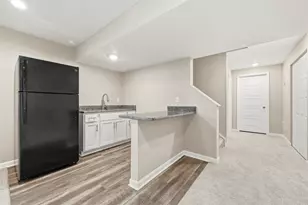 101 Doria Ann Dr, Center Township, PA 15061 - Photo 31