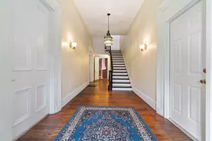 2738 Mt Royal Rd, Pittsburgh, PA 15217 - Photo 9
