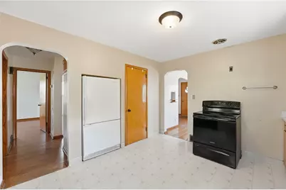 3605 W 4th Ave, West Mayfield, PA 15010 - Photo 11
