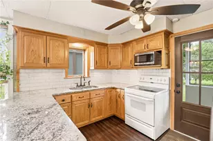 106 W Campus Ave, Conemaugh Township, PA 15928 - Photo 13