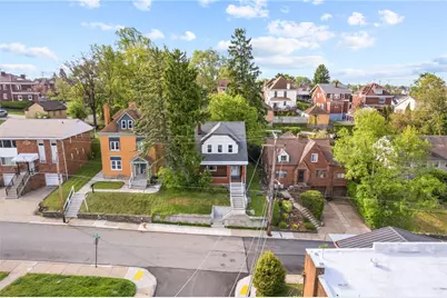27 W Bellecrest Ave, Pittsburgh, PA 15227 - Photo 3