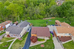 115 Bost Dr, West Mifflin, PA 15122 - Photo 29