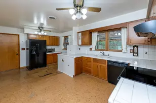 111 Patricia Dr, Big Beaver, PA 15010 - Photo 17