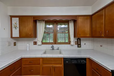 111 Patricia Dr, Big Beaver, PA 15010 - Photo 21