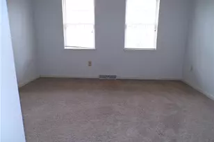 6767 Mars Crider Rd, Seven Fields Boro, PA 16046 - Photo 11