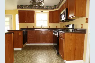 6767 Mars Crider Rd, Seven Fields Boro, PA 16046 - Photo 7