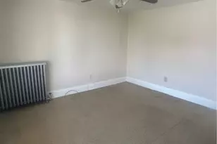309 Spruce St, Mt Pleasant Boro, PA 15666 - Photo 9