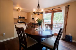 1126 Sodbury Dr, South Park, PA 15129 - Photo 9