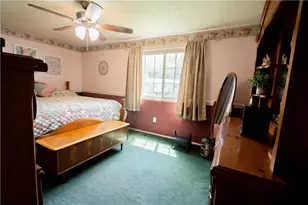 1126 Sodbury Dr, South Park, PA 15129 - Photo 13