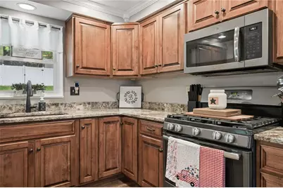 668 Carnival Dr, Pittsburgh, PA 15239 - Photo 13