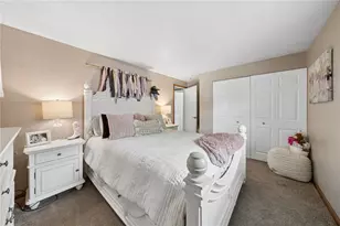 668 Carnival Dr, Pittsburgh, PA 15239 - Photo 19